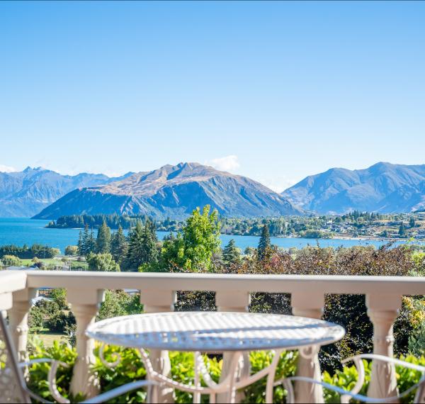  The Manor at Sotheby’s Luxury Rental Homes thumbnail