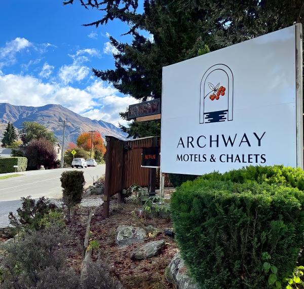  Archway Motel, Chalets & Apartments thumbnail