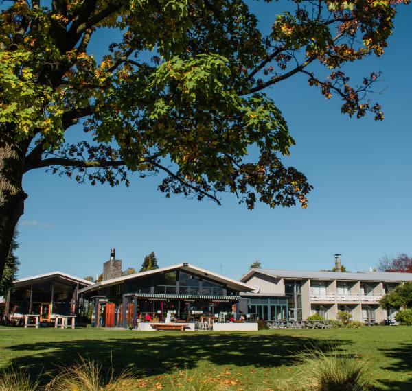 Wānaka Hotel thumbnail