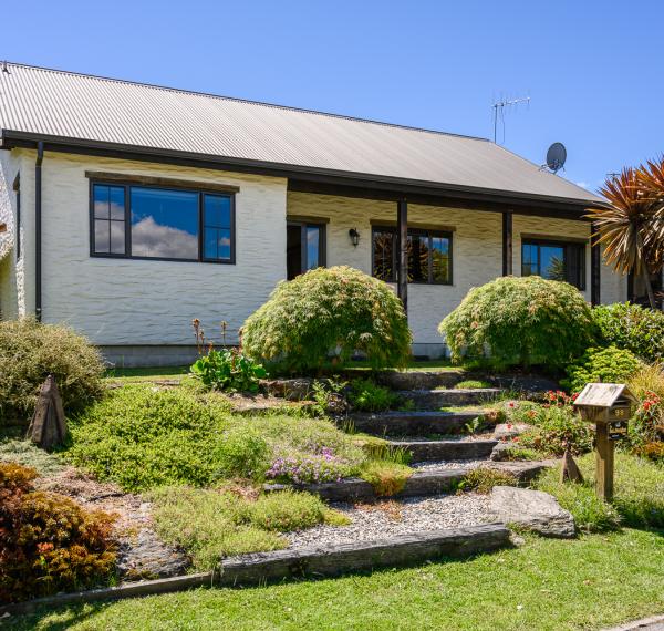  Criffel Peak View B&B and Apartment thumbnail