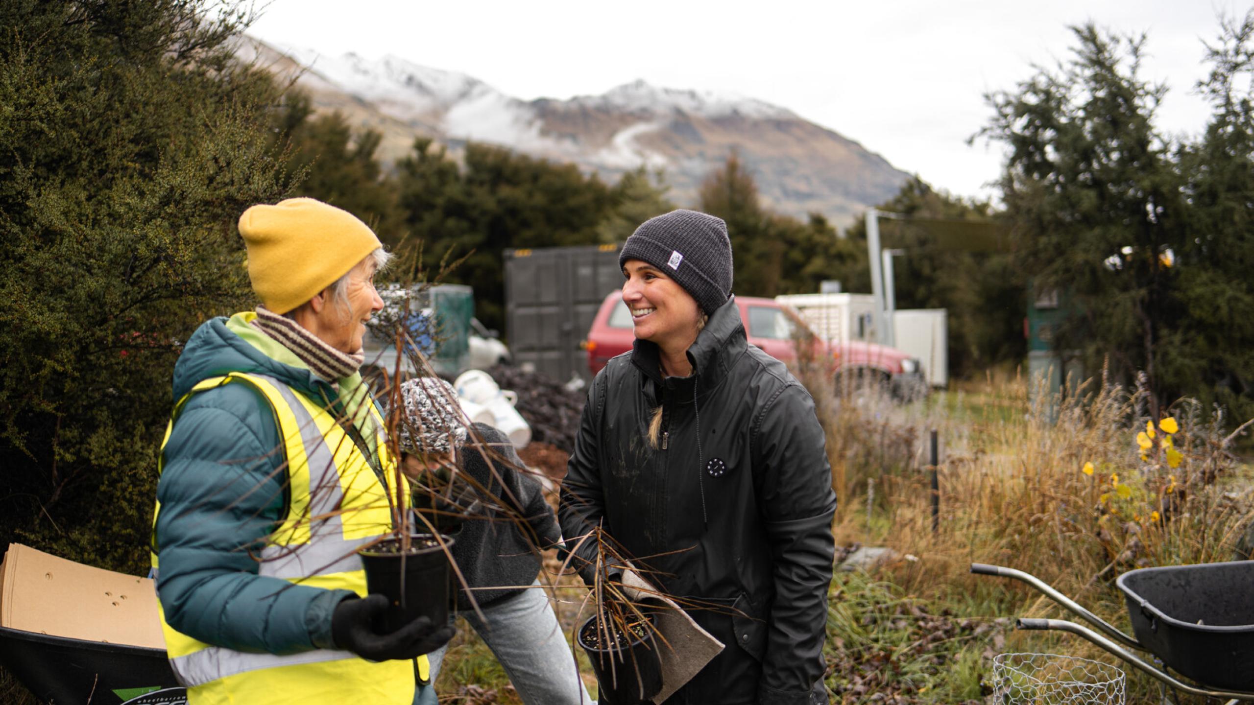 Feature Image JPG Love Wanaka Industry Planting Day Elle Piggott