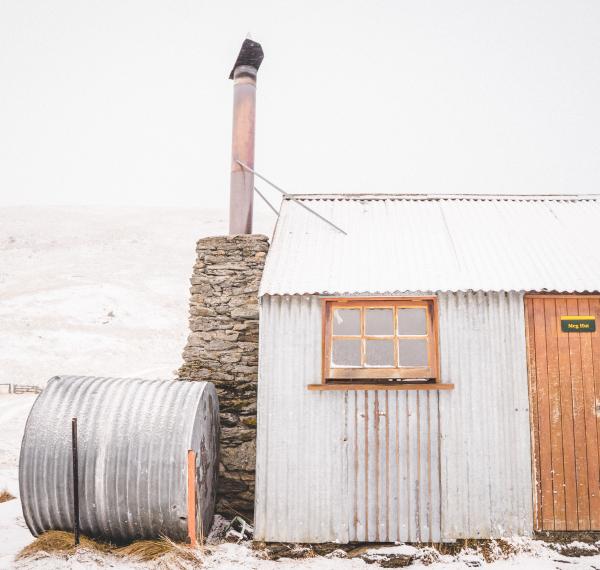  Meg Hut thumbnail