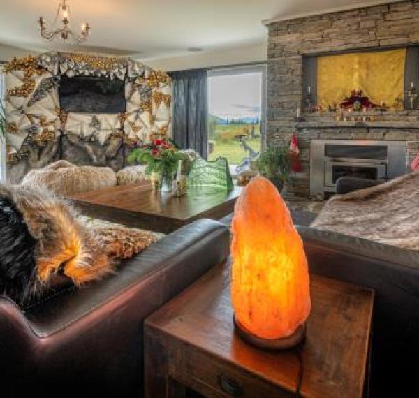  The Artist's House, Wanaka NZ thumbnail