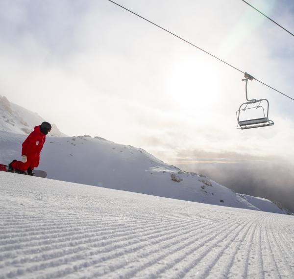  8-Day Winter in Wanaka Ski Package thumbnail