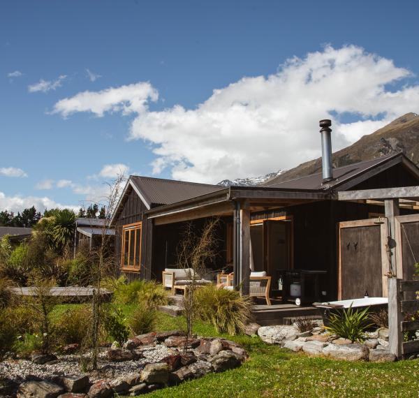 Wild Earth Lodge thumbnail