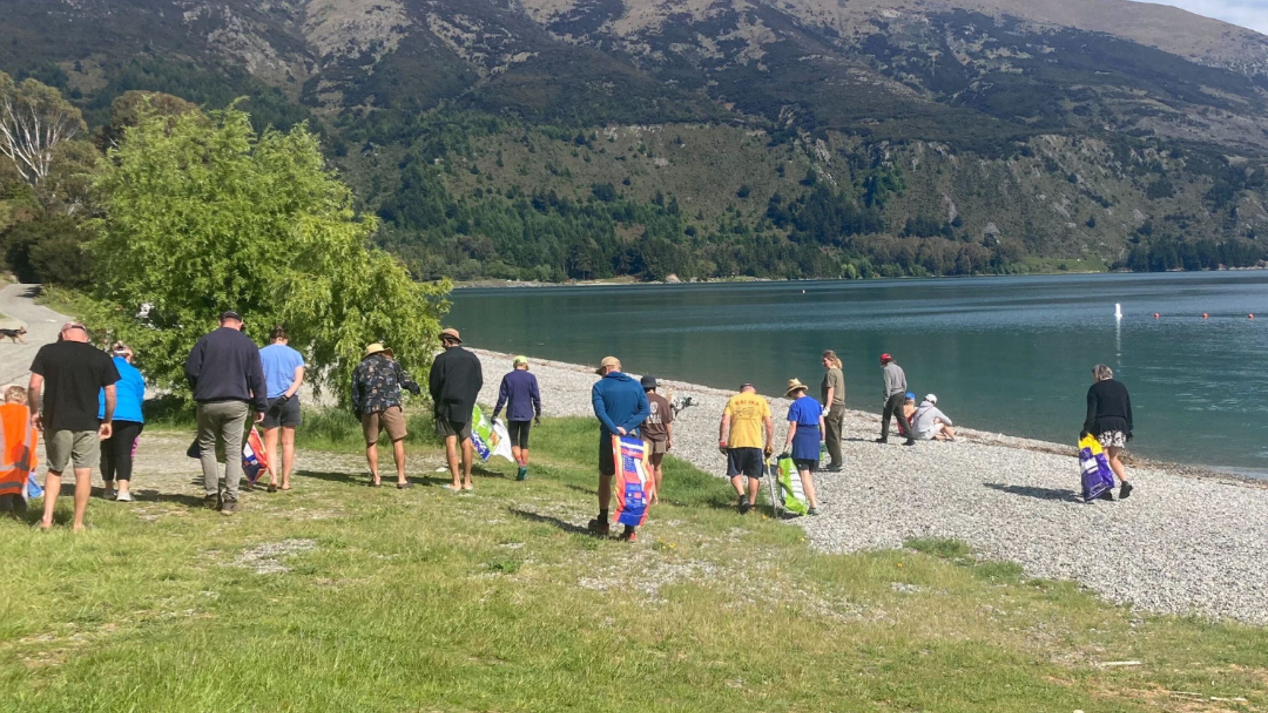  Volunteer: Beach Clean-up – Lake Hāwea thumbnail