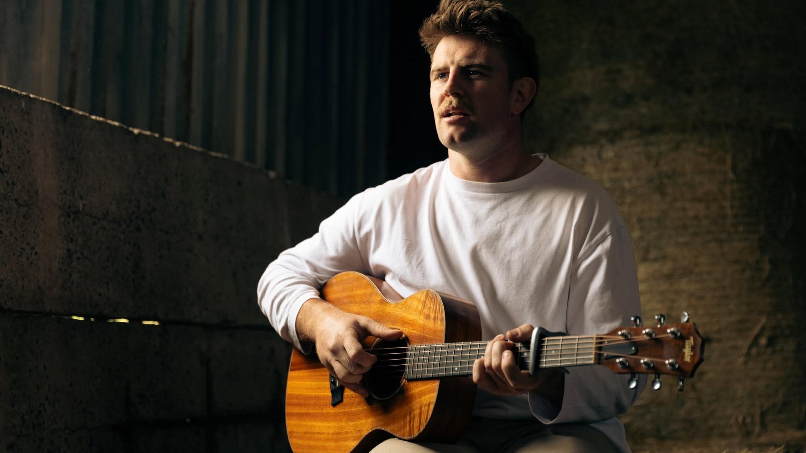  Sam Heselwood Live at Wānaka Brew Bar thumbnail