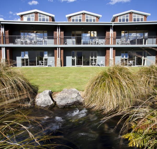  Clearbrook Motel & Serviced Apartments thumbnail